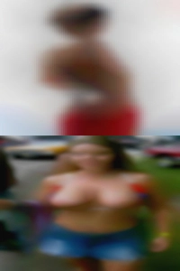 Go girls naked online swinger pissing.